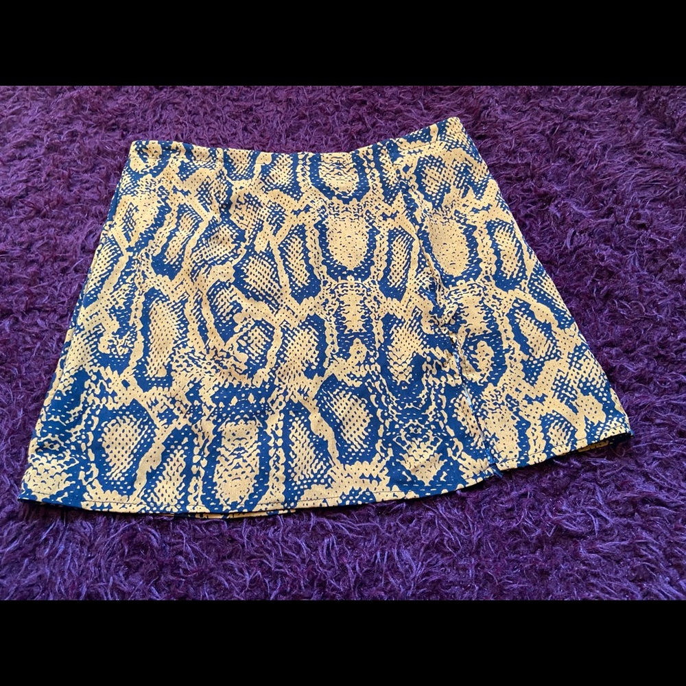 SOLD - Snake print skirt with slit